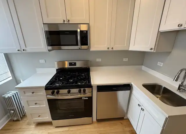 Property at 1509 W Schreiber Ave Unit 2, Chicago, IL, 60626, 3 beds, 1 bath, [object Object]