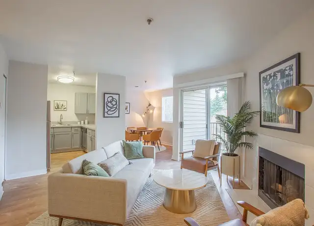 Photo of 12200 SE McLoughlin Blvd, Portland, OR 97222