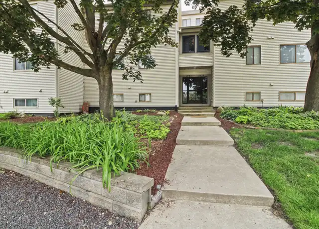 Property at 1924 Melrose Dr Unit C, Champaign, IL, 61820, 3 beds, 1 bath, [object Object]