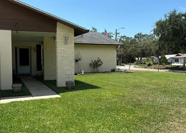 Property at 10531 Meadow Hill Dr, Port Richey, FL, 34668, 2 beds, 2 baths, [object Object]