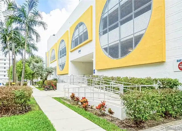 Property at 2200 NE 4th Ave #602, Miami, FL, 33137, 2 beds, 2 baths, [object Object]