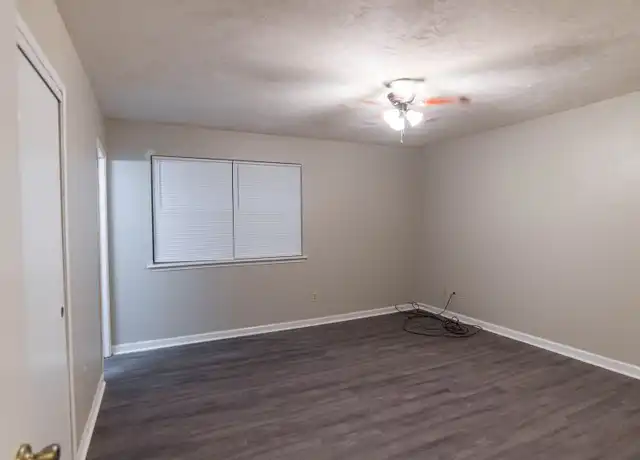 Property at 2201 Hartsfield Rd Unit B, Tallahassee, FL, 32303, 3 beds, 2 baths, [object Object]