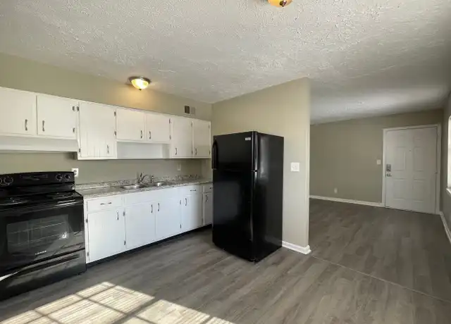 Property at 3202 Melody Acres Ln Unit 3117-4, Louisville, KY, 40216, 2 beds, 1 bath, [object Object]