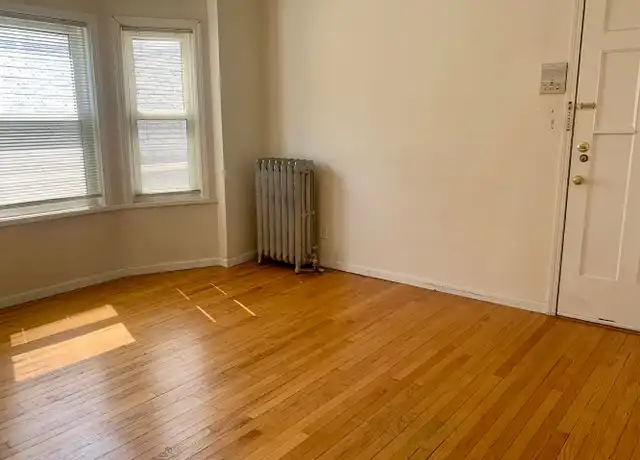 Property at 1120 Ontario St Unit 202, Oak Park, IL, 60302, 1 bed, 1 bath, [object Object]