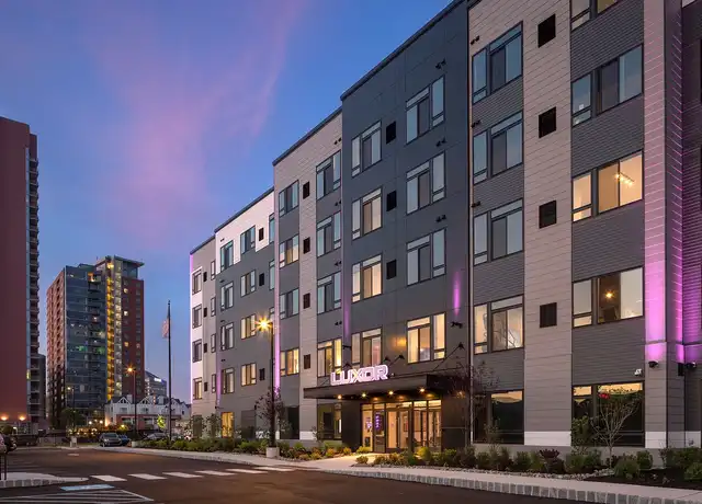 Property at Luxor Lifestyle Apartments Wilmington - 340 S Market St, Wilmington, DE, 19801, 1-2 bed, 1-2 bath, [object Object]