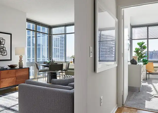 Property at 50 Columbus - 50 Christopher Columbus Dr, Jersey City, NJ, 07302, 0-1 beds, 1 bath, [object Object]