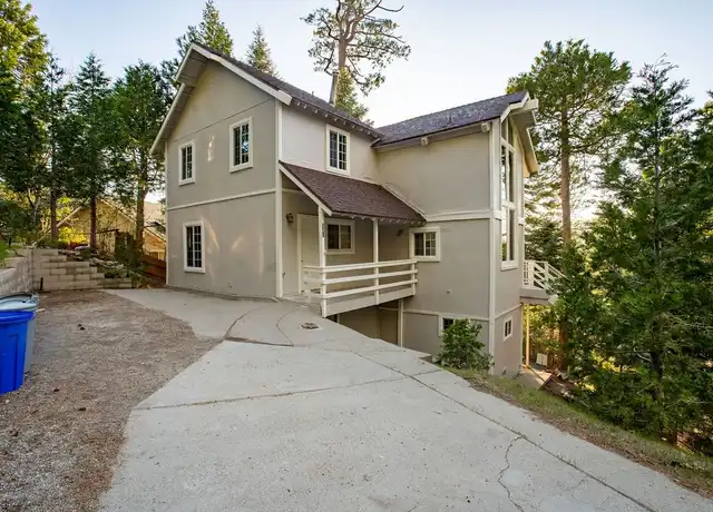 Property at 521 Pioneer Rd, Lake Arrowhead, CA, 92352, 4 beds, 3 baths, [object Object]