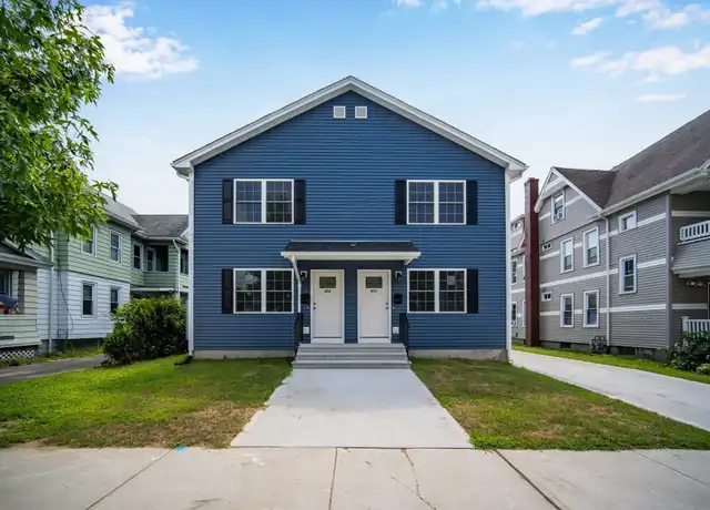 Property at 857 Carew St Unit 859, Springfield, MA, 01104, 3 beds, 1.5 baths, [object Object]