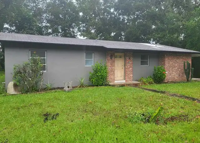 Property at 2085 W Argus Pl, Citrus Springs, FL, 34434, 2 beds, 1 bath, [object Object]