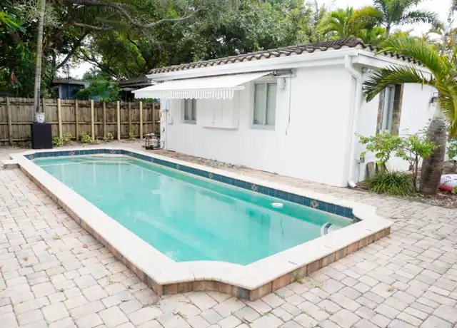 Property at 1521 SW 4th Ave, Fort Lauderdale, FL, 33315, 2 beds, 1 bath, [object Object]