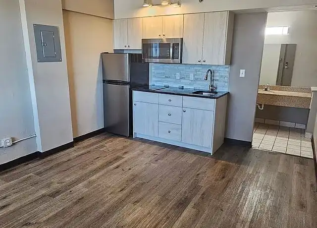 Property at 2409 E Pikes Peak Ave, Colorado Springs, CO, 80909, 0 beds, 1 bath, [object Object]