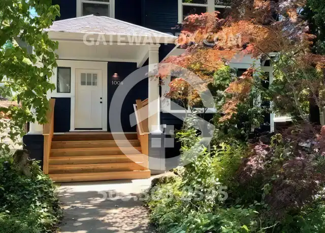 Property at 1008 SE 16th Ave Unit B, Portland, OR, 97214, 3 beds, 1 bath, [object Object]