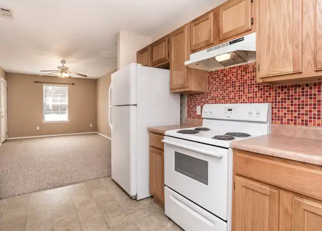 Property at 1437 Sligo St #1, Fayetteville, AR, 72701, 2 beds, 2 baths, [object Object]
