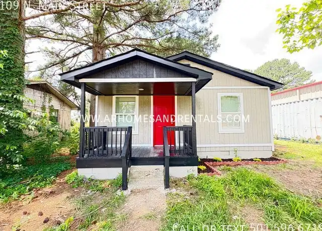 Property at 109 N Main, Searcy, AR, 72143, 2 beds, 1 bath, [object Object]