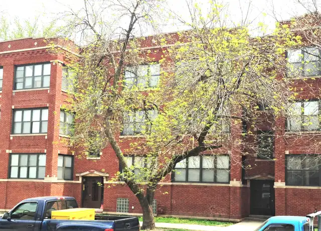 Property at 3827 N Drake Ave Unit 3827-3, Chicago, IL, 60618, 2 beds, 1 bath, [object Object]