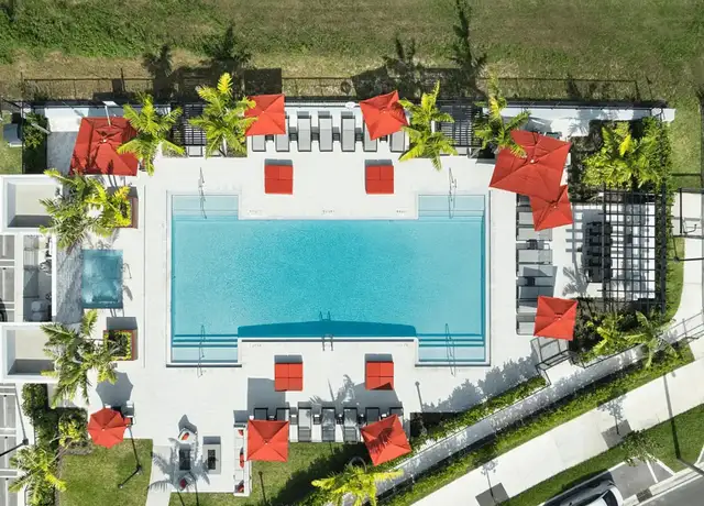 Photo of 27077 S Dixie Hwy, Homestead, FL 33032