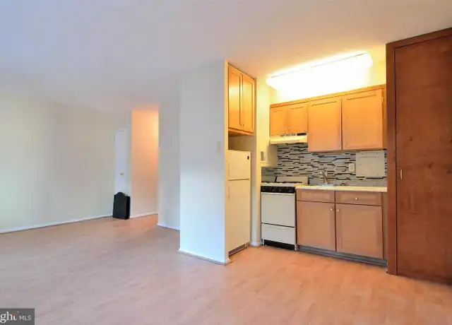 Property at 2101 Chestnut St #305, Philadelphia, PA, 19103, 0 beds, 1 bath, [object Object]