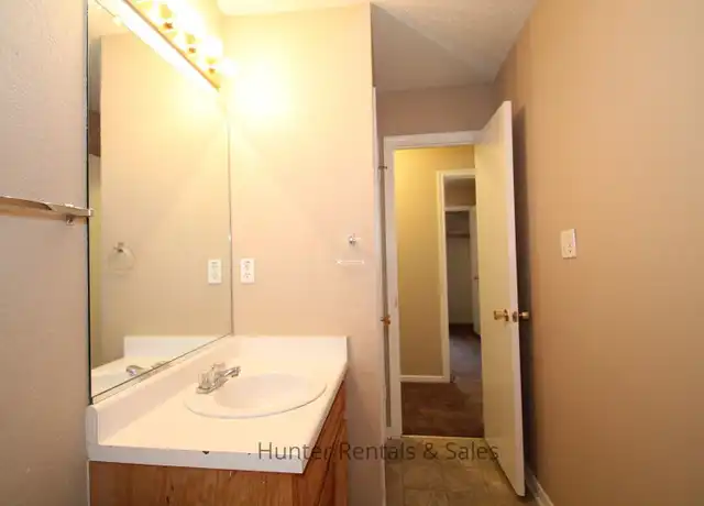 Property at 903 Clairidge Ave Unit B, Killeen, TX, 76549, 3 beds, 2 baths, [object Object]
