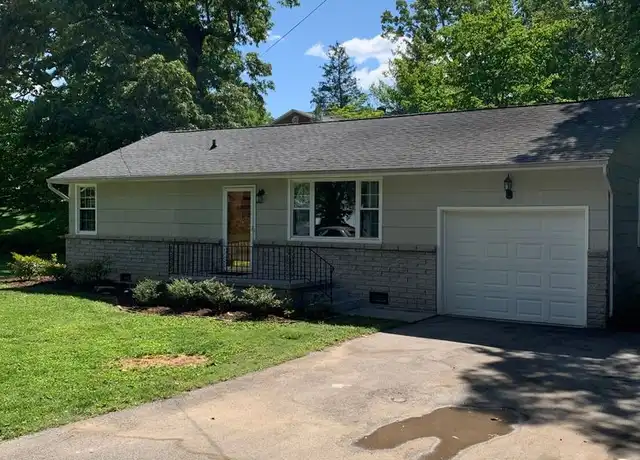 Property at 1202 Calderwood Ave, Maryville, TN, 37801, 3 beds, 1 bath, [object Object]