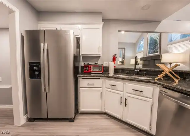 Property at 3220 Shoreheight St, Las Vegas, NV, 89117, 3 beds, 2.5 baths, [object Object]