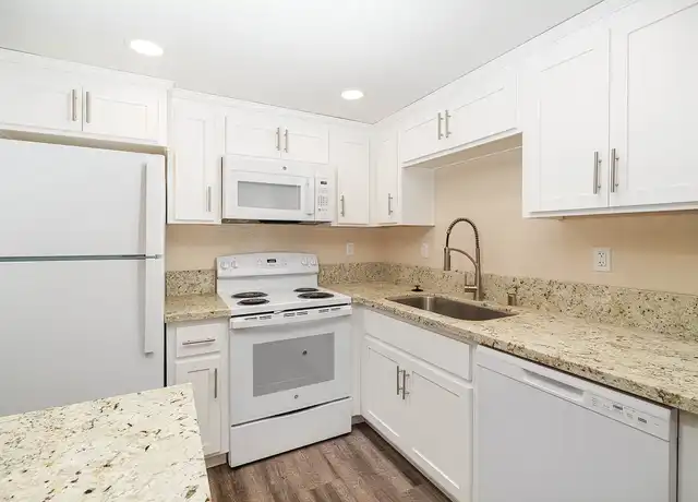 Property at Marconi Gardens East - 4800 Marconi Ave, Carmichael, CA, 95608, 1 bed, 1-1.5 bath, [object Object]