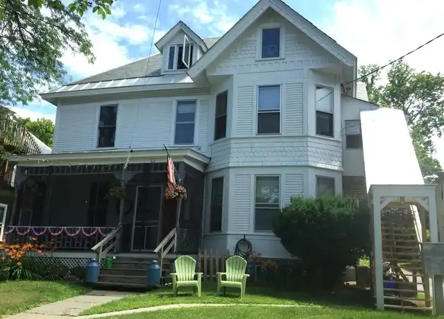 Property at 62 S Willard St, Burlington, VT, 05401, 1 bed, 1 bath, [object Object]