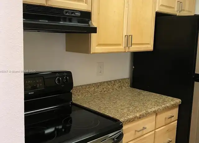 Property at 733 Riverside Dr #1226, Coral Springs, FL, 33071, 1 bed, 1 bath, [object Object]