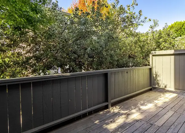 Photo of 3045 Capitola Rd, Santa Cruz, CA 95062