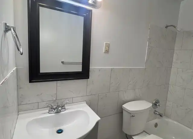 Property at 3700 Tyanne Pl Unit 218, Louisville, KY, 40220, 1 bed, 1 bath, [object Object]