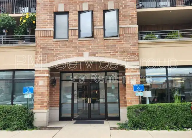 Property at 123 W Saint Charles Rd #402, Lombard, IL, 60148, 1 bed, 1 bath, [object Object]