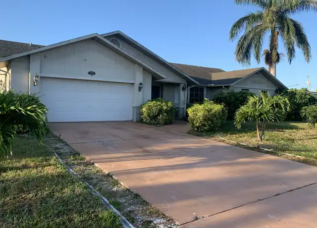 Property at 222 SE 44th Ter, Cape Coral, FL, 33904, 3 beds, 2 baths, [object Object]