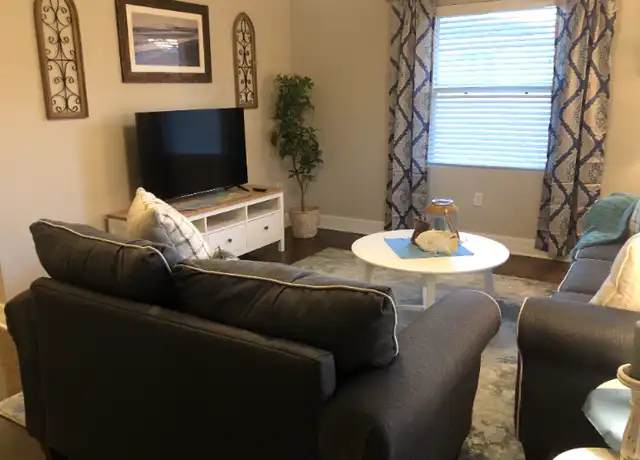 Property at 1627 Larue Ave Unit 4, Jacksonville, FL, 32207, 1 bed, 1 bath, [object Object]