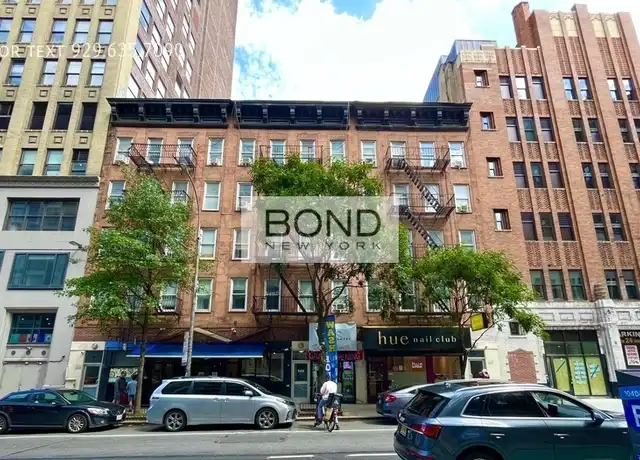 Property at 247 W 26th St Unit 2D, New York, NY, 10001, 1 bed, 1 bath, [object Object]