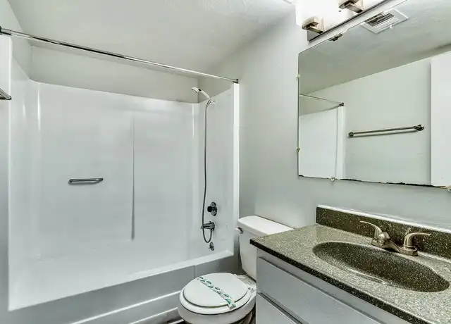 Property at Connect on Missouri Apartments - 1737 W Missouri Ave, Phoenix, AZ, 85015, 1-3 bed, 1-1.5 bath, [object Object]