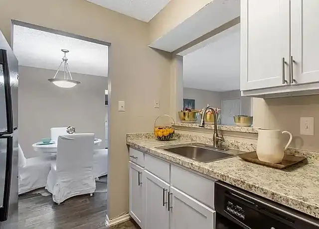 Property at City Summit Apartments - 4041 Medical Dr, San Antonio, TX, 78229, 1-3 bed, 1-3 bath, [object Object]