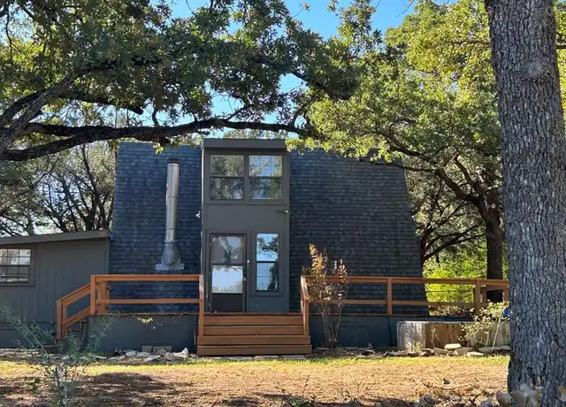 Property at 702 Western Hills Trl, Granbury, TX, 76049, 2 beds, 1 bath, [object Object]