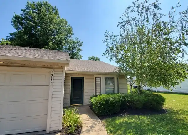 Property at 1510 Flagstone Dr, Fort Wayne, IN, 46815, 2 beds, 1.5 baths, [object Object]
