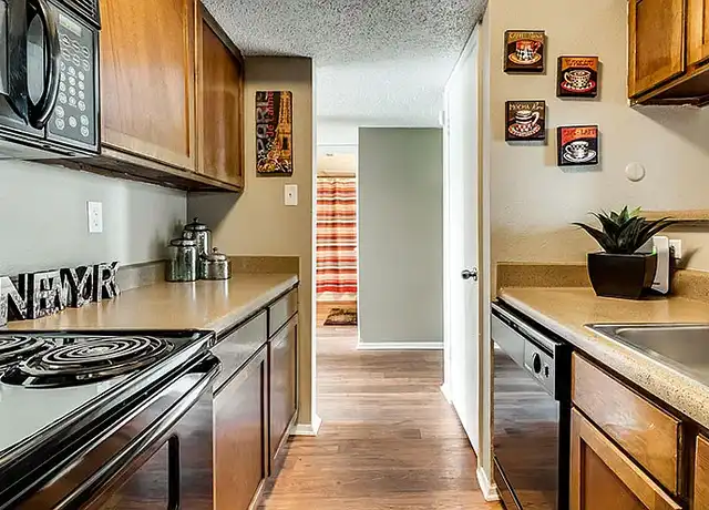 Property at Chelsea Creek Apartment Homes - 4920 Thistle Dr, Tyler, TX, 75703, 1-2 bed, 1 bath, [object Object]