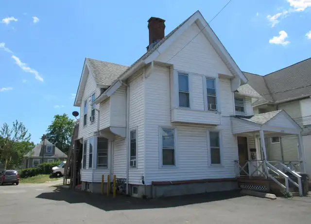 Property at 2979 Fairfield Ave Unit 1R, Bridgeport, CT, 06605, 1 bed, 1 bath, [object Object]