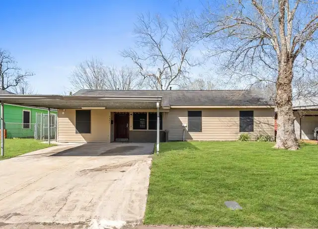 Property at 5647 Belmark St, Houston, TX, 77033, 4 beds, 2 baths, [object Object]