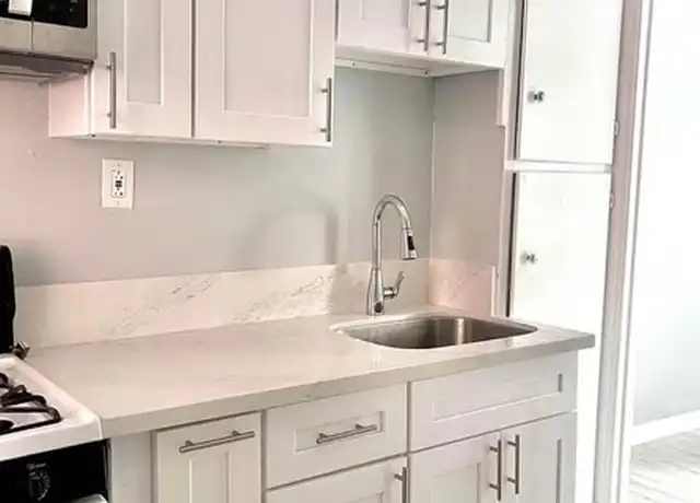 Property at 1302 Pacific Ave Unit 2, Venice, CA, 90291, 1 bed, 1 bath, [object Object]