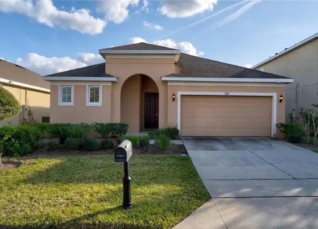 Property at 2137 Crofton Ave, Davenport, FL, 33837, 4 beds, 2 baths, [object Object]