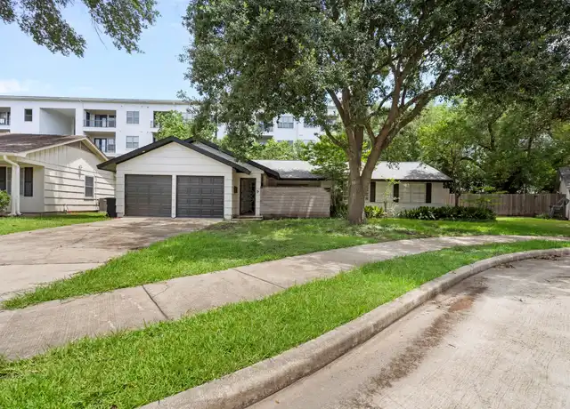 Property at 5422 Lincrest Ln, Houston, TX, 77056, 3 beds, 2 baths, [object Object]