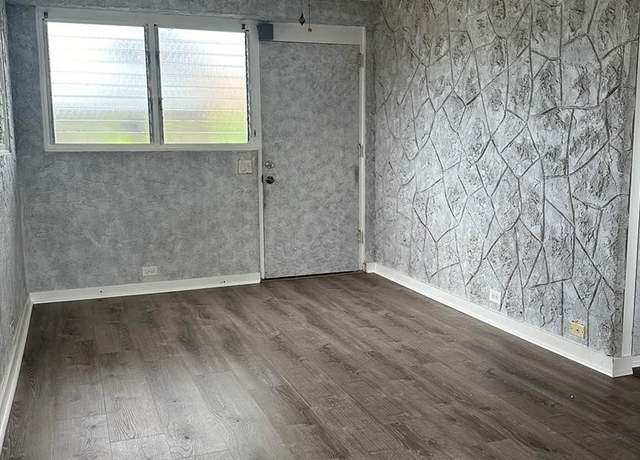 Photo of 75 Kihapai St #1, Kailua, HI 96734