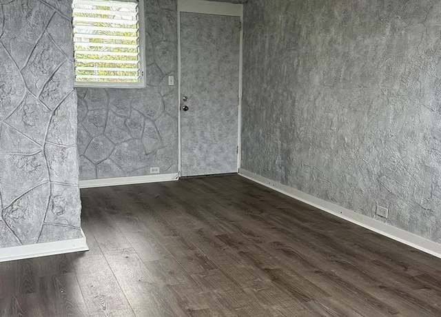 Photo of 75 Kihapai St #1, Kailua, HI 96734
