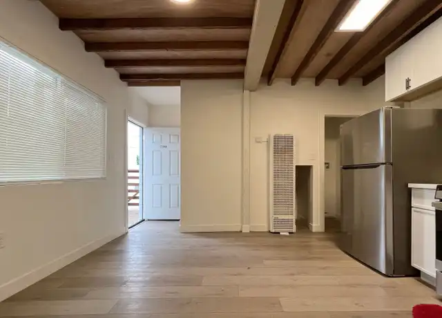 Property at 734 N Loma Vista Dr Unit 734 B, Long Beach, CA, 90813, 4 beds, 2 baths, [object Object]