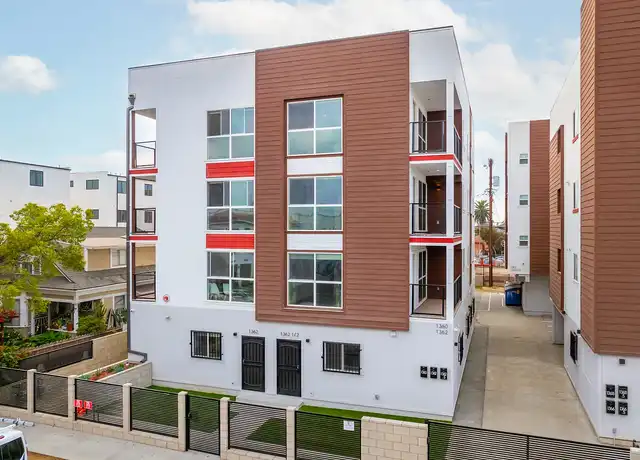Property at 1360 W 35th St, Los Angeles, CA, 90007, 1-9 bed, 1-9 bath, [object Object]