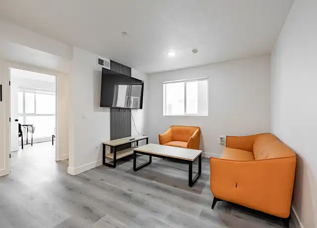 Property at 1360 W 35th St, Los Angeles, CA, 90007, 1 bed, 1 bath, [object Object]