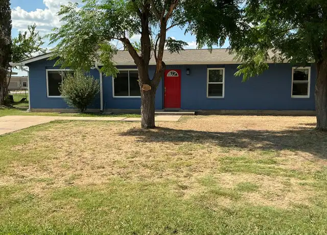 Property at 1703 SE 13th St, Mineral Wells, TX, 76067, 4 beds, 2 baths, [object Object]