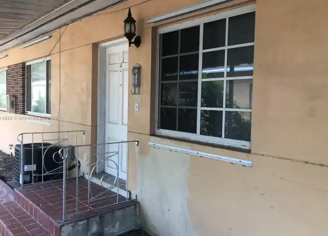 Property at 751 SW 10th St Unit 757, Miami, FL, 33130, 2 beds, 1 bath, [object Object]